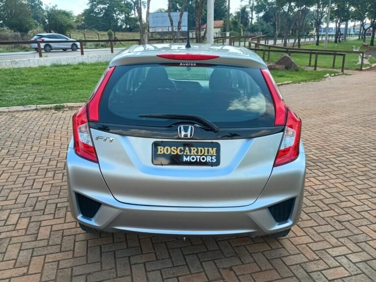 WhatsApp Image 2025-10-15 at 14.28.27 (1)