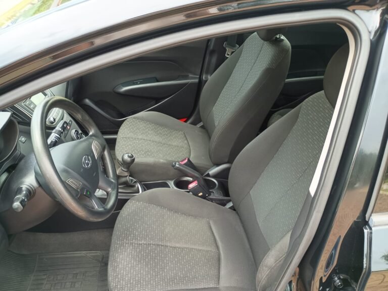 WhatsApp Image 2025-12-08 at 14.28.10 (1)